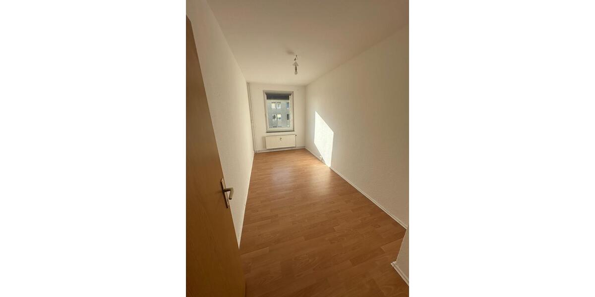 Etagenwohnung Drei Gleichen - 3 Zimmer, 59 m&sup2;, 350&euro; | Angebot:25512333