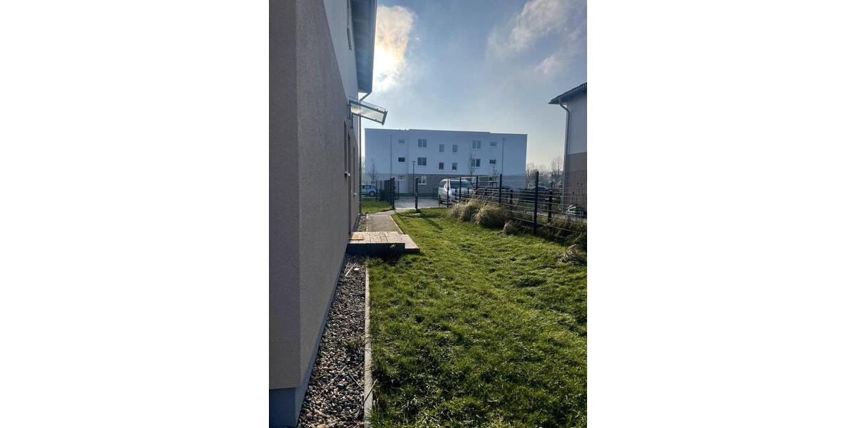 Doppelhaushälfte Schöneiche bei Berlin - 6 Zimmer, 140 m&sup2;, 2.500&euro; | Angebot:23971007