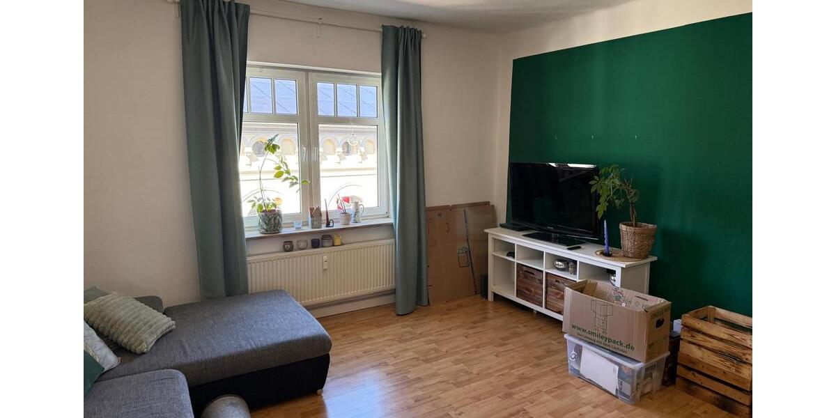 Etagenwohnung Sömmerda - 3 Zimmer, 91 m&sup2;, 700&euro; | Angebot:26279346