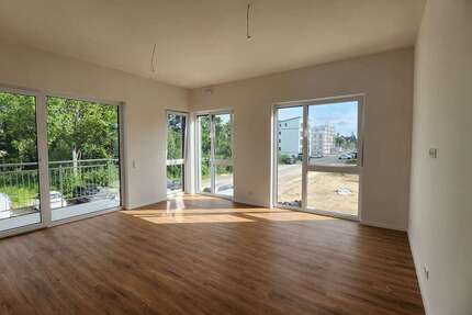 Wohnung Offenbach am Main Bieber - 2 Zimmer, 63 m&sup2;, 975&euro; | Angebot:26465382