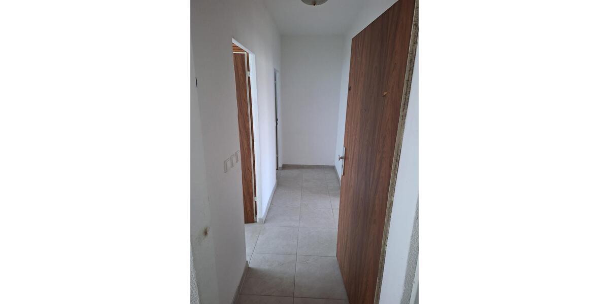 Etagenwohnung Sömmerda - 2 Zimmer, 49 m&sup2;, 321&euro; | Angebot:24710989