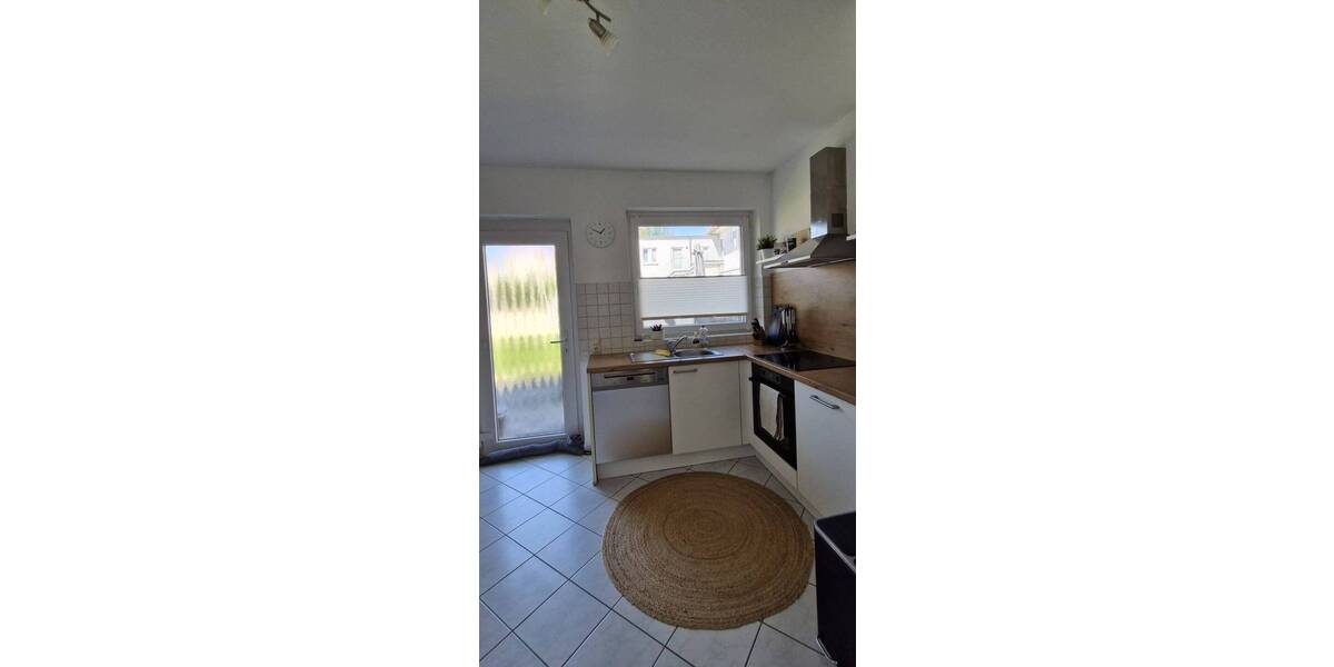Etagenwohnung Göttingen Groß Ellershausen - 3 Zimmer, 102 m&sup2;, 900&euro; | Angebot:26797436