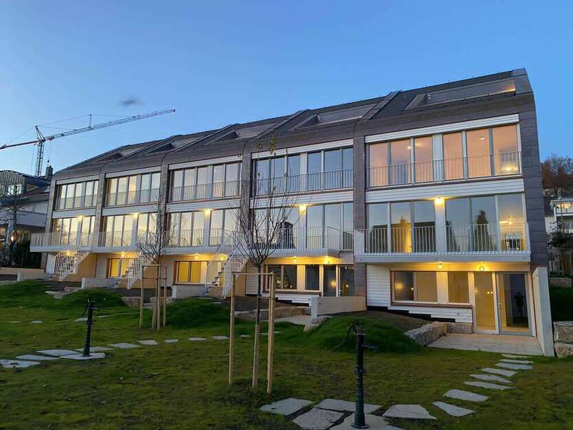 Haus zum Mieten in Stuttgart 3.550 € 200 m²