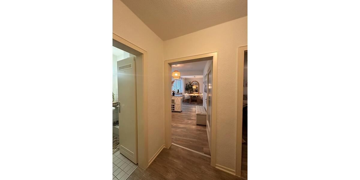 Etagenwohnung Hannover Buchholz-Kleefeld - 2 Zimmer, 63 m&sup2;, 1.250&euro; | Angebot:26454329