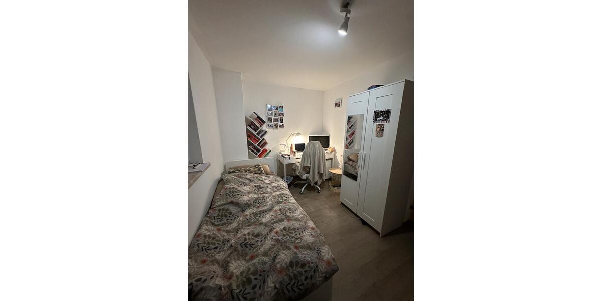 Erdgeschoßwohnung Jena Burgau - 1 Zimmer, 80 m&sup2;, 400&euro; | Angebot:25968242