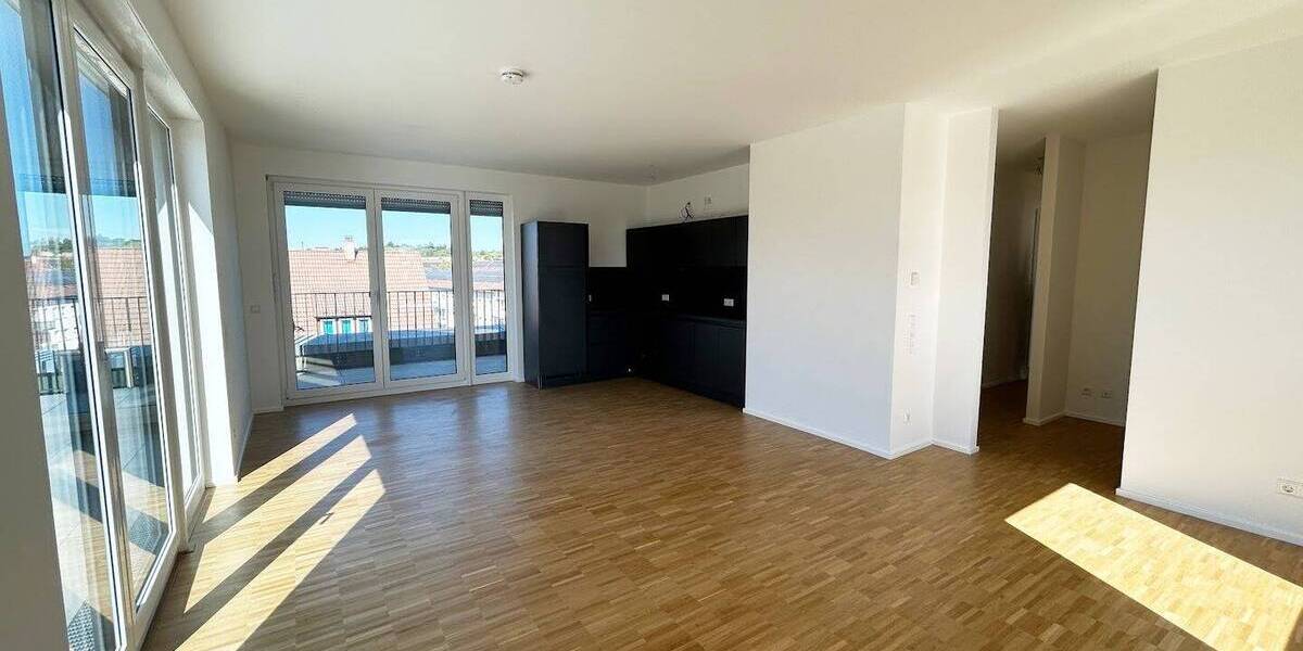 Exklusives Wohnen im 4. Obergeschoss: Traumhafte 3-Zimmer-Neubau-Wohnung mit Dachterrasse 3 zimmer