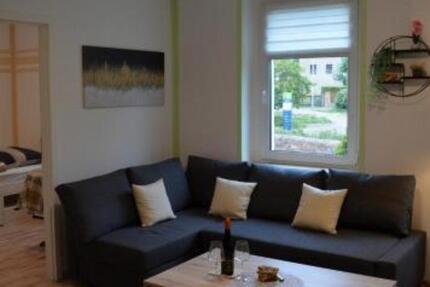 Wohnen auf Zeit Radebeul - 3 Zimmer, 80 m&sup2;, 120&euro; | Angebot:23571846