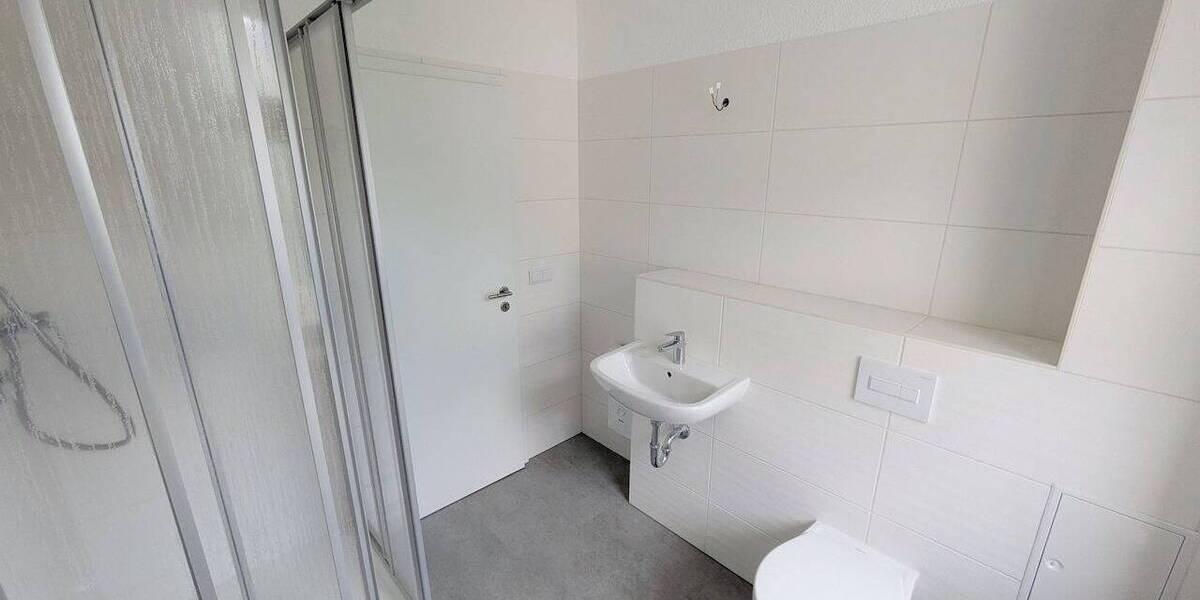 Etagenwohnung Chemnitz Hilbersdorf - 2 Zimmer, 75 m&sup2;, 325&euro; | Angebot:26331406