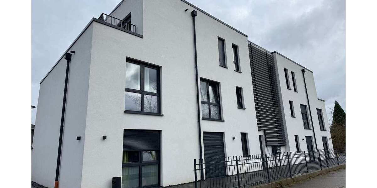 Etagenwohnung Isernhagen - 3.5 Zimmer, 114 m&sup2;, 1.620&euro; | Angebot:26111015