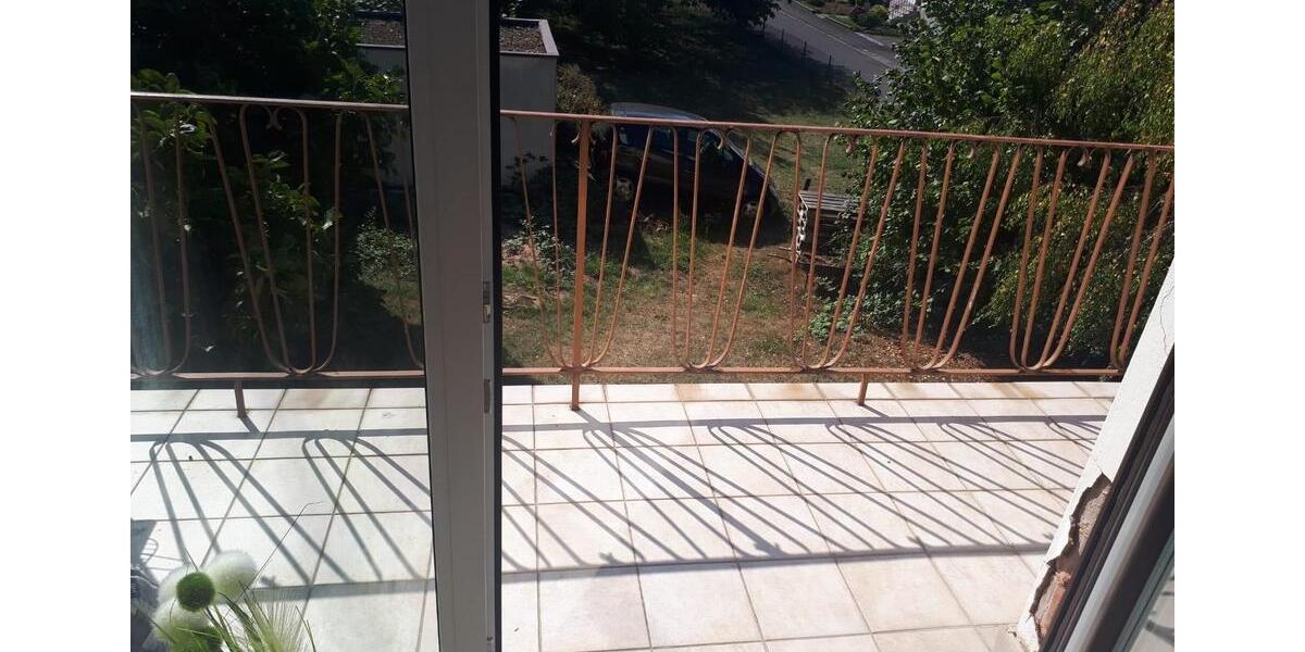 Dachgeschoßwohnung Schmelz - 4 Zimmer, 86 m&sup2;, 1.000&euro; | Angebot:25986605