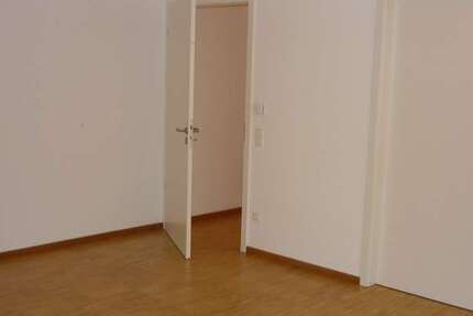Wohnung Erlangen Sebaldussiedlung - 2 Zimmer, 67 m&sup2;, 827&euro; | Angebot:25094526