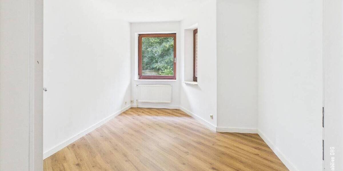 Etagenwohnung Stade Barge - 5 Zimmer, 115 m&sup2;, 1.200&euro; | Angebot:26806621