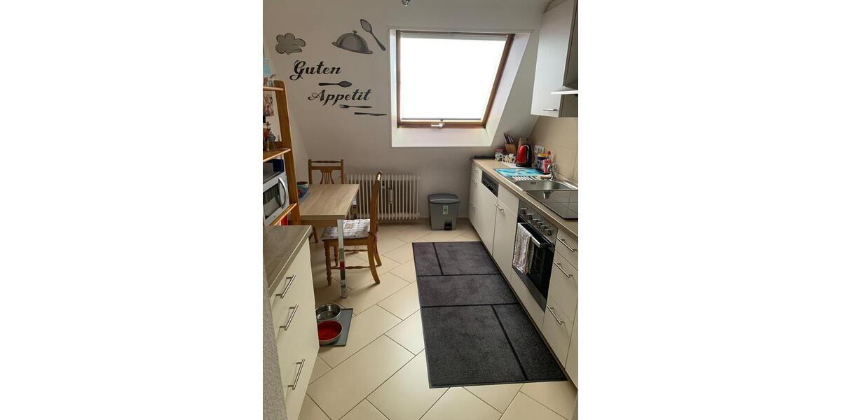 Dachgeschoßwohnung Landstuhl - 3 Zimmer, 81 m&sup2;, 700&euro; | Angebot:26585091