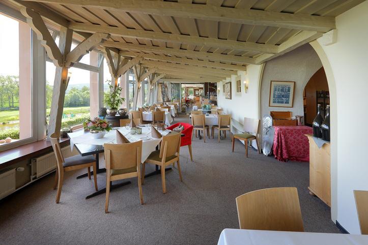 Etagenwohnung Polle - 11 Zimmer, 11&euro; | Angebot:23106653