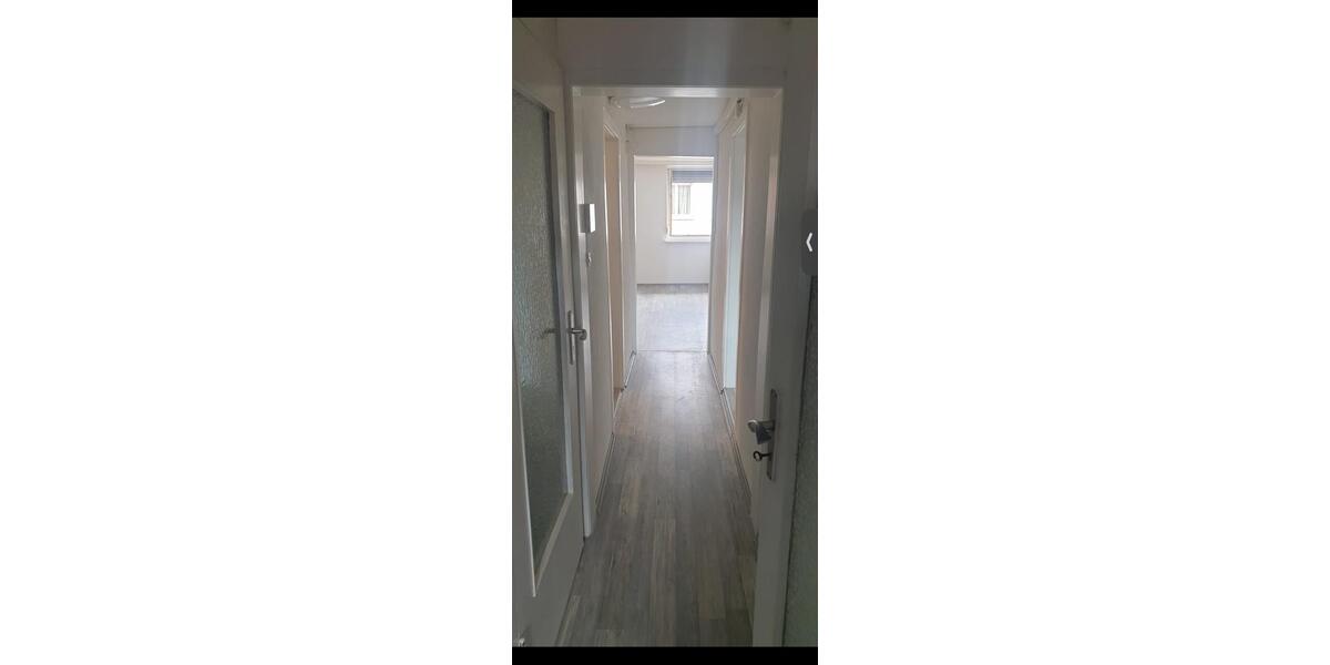 Etagenwohnung Tuttlingen - 3 Zimmer, 70 m&sup2;, 750&euro; | Angebot:26373779