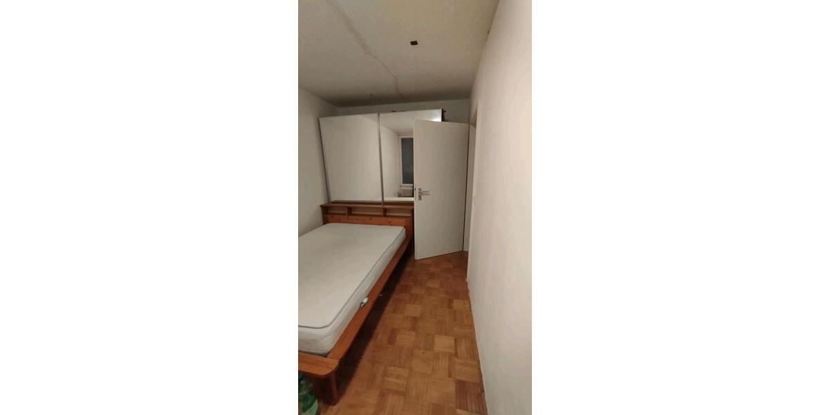 Erdgeschoßwohnung Eichenau - 5 Zimmer, 900&euro; | Angebot:23393891