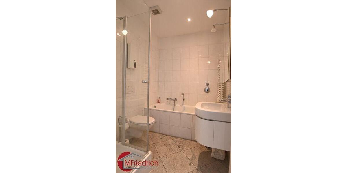 Erdgeschoßwohnung Essen Stadtbezirk II - 3 Zimmer, 109 m&sup2;, 1.150&euro; | Angebot:26671537