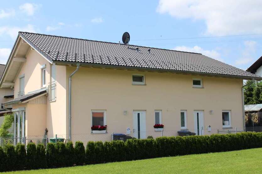 Haus zum Mieten in Kolbermoor 2.000 € 120 m²