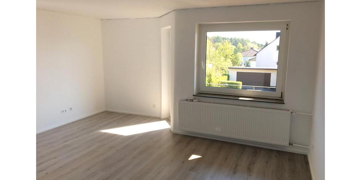 Etagenwohnung Felsberg - 3 Zimmer, 76 m&sup2;, 525&euro; | Angebot:25981873