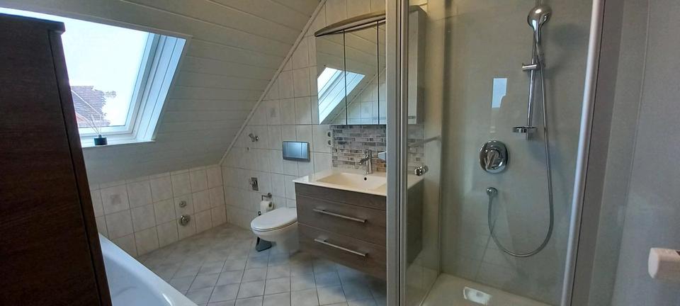 Dachgeschoßwohnung Jagstzell - 4 Zimmer, 90 m&sup2;, 650&euro; | Angebot:26312686