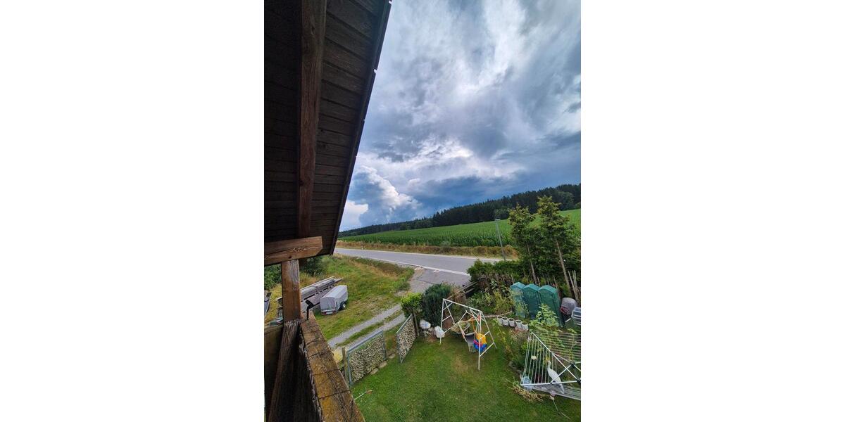 Dachgeschoßwohnung Plößberg - 4 Zimmer, 85 m&sup2;, 650&euro; | Angebot:26226853