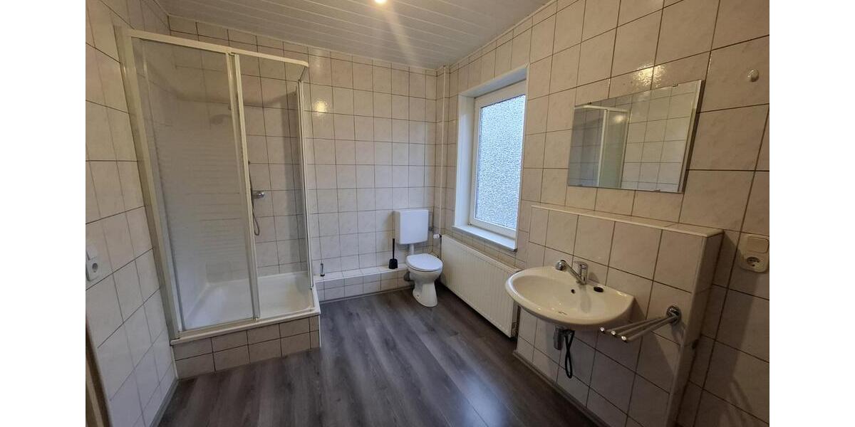 Dachgeschoßwohnung Wolfenbüttel Adersheim - 2 Zimmer, 48 m&sup2;, 453&euro; | Angebot:24345128
