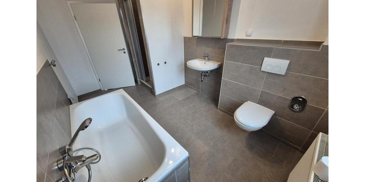 Etagenwohnung Diesdorf - 4 Zimmer, 114 m&sup2;, 800&euro; | Angebot:26348036