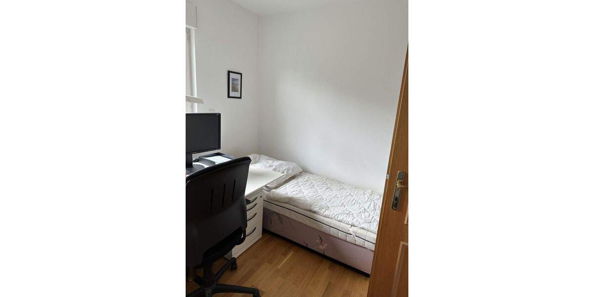 Möbliertes Einfamilienhaus in Berlin - Rudow (Mindestmietzeit 2 Monate) 3 zimmer