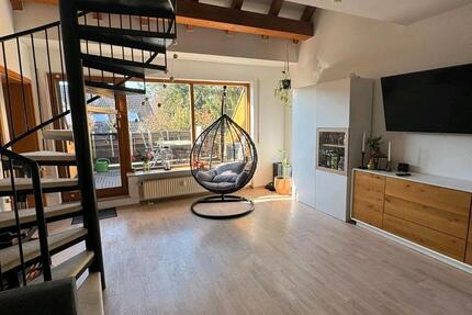 Wohnung Zirndorf - 3 Zimmer, 94 m&sup2;, 1.200&euro; | Angebot:25405490