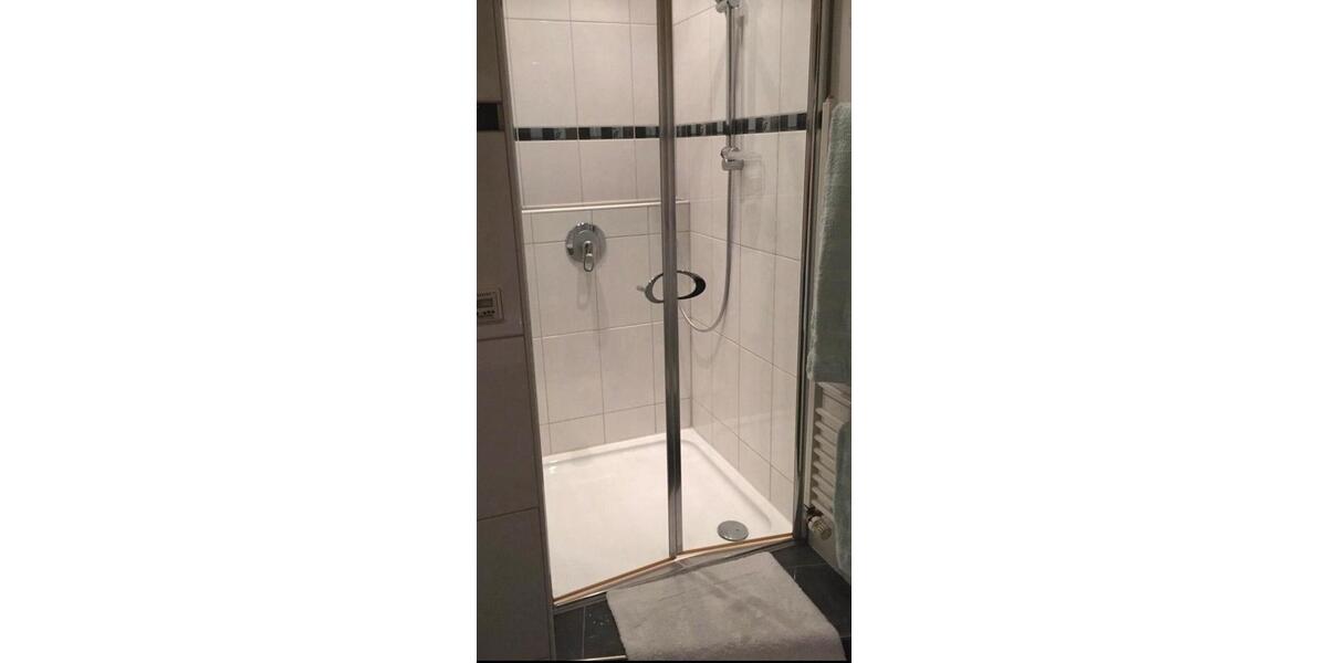 Etagenwohnung Ruppichteroth - 2 Zimmer, 70 m&sup2;, 1.200&euro; | Angebot:16485531