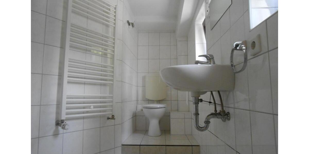 Kleines teilmöbliertes Apartment 1 zimmer