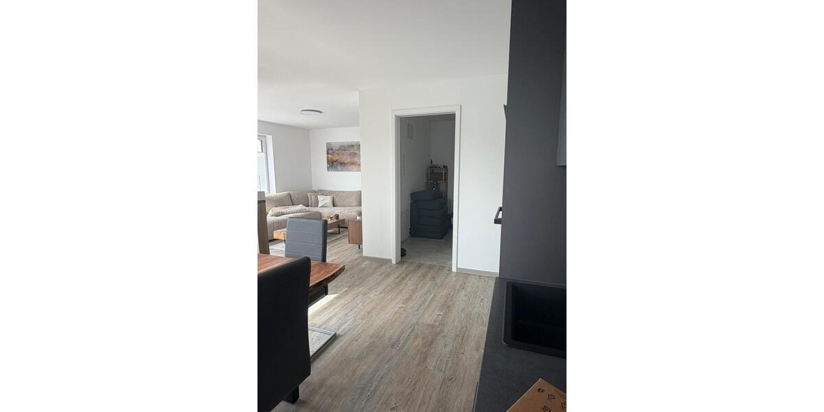 Etagenwohnung Lotte - 3 Zimmer, 83 m&sup2;, 1.000&euro; | Angebot:26566430