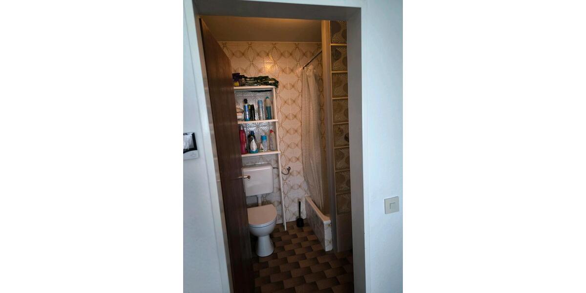 Etagenwohnung Gießen Wieseck - 1 Zimmer, 32 m&sup2;, 470&euro; | Angebot:26701996