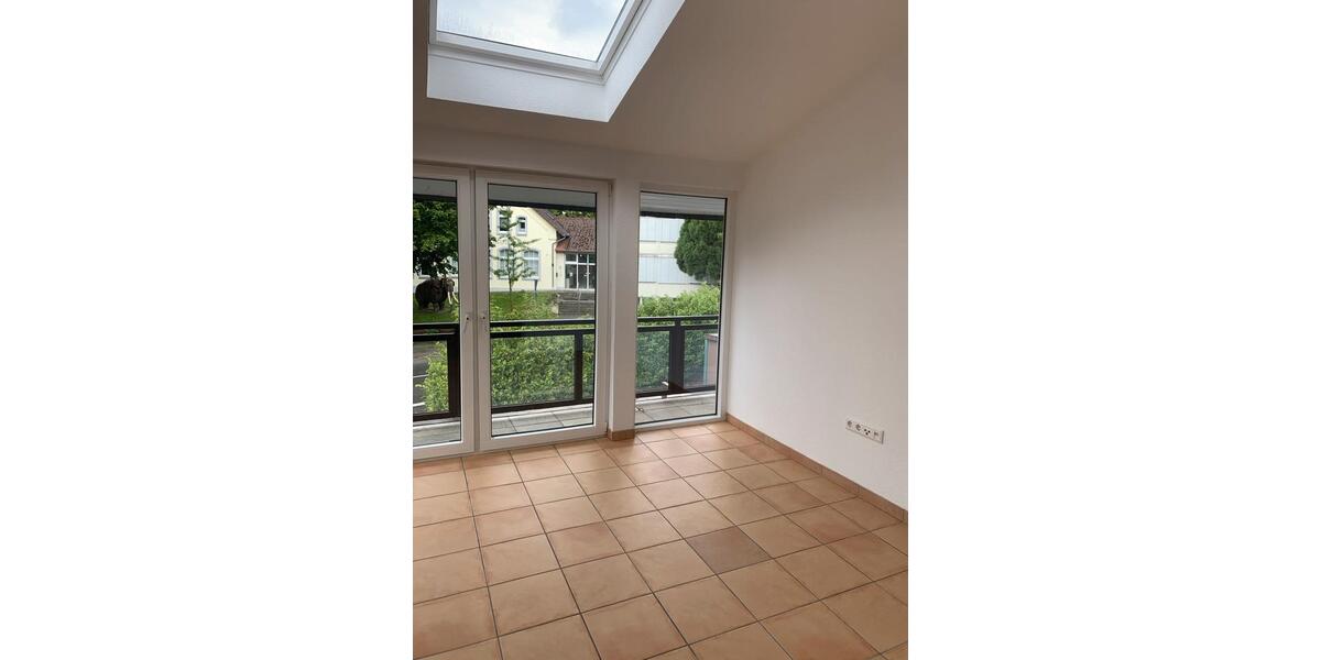 Etagenwohnung Löhne - 3 Zimmer, 85 m&sup2;, 765&euro; | Angebot:25171796