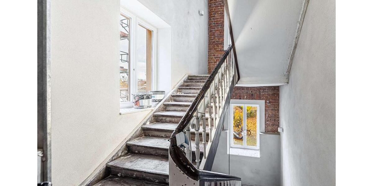 HEGERICH: Möblierte Wohnung im 2. Obergeschoss - Modern saniert mit historischem Flair 3 zimmer