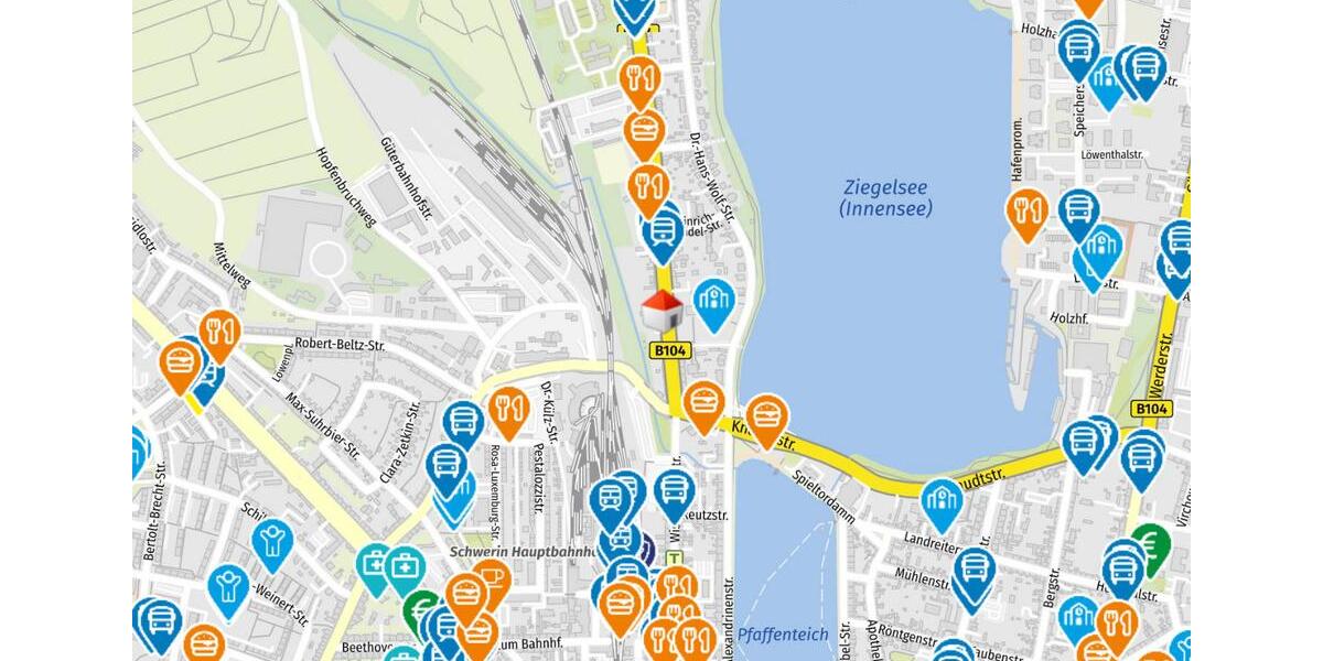 Dachgeschoßwohnung Schwerin - 4 Zimmer, 105 m&sup2;, 1.470&euro; | Angebot:24980118