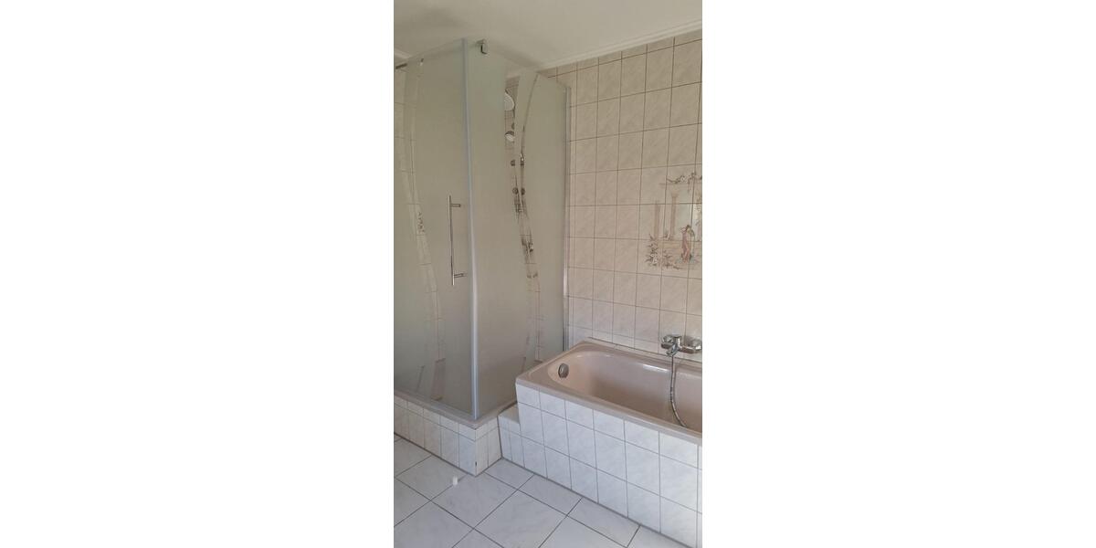 ++FamilienfreundlichesWohnparadies mit großem Grundstück in Neuzelle zu vermieten++ 7 zimmer