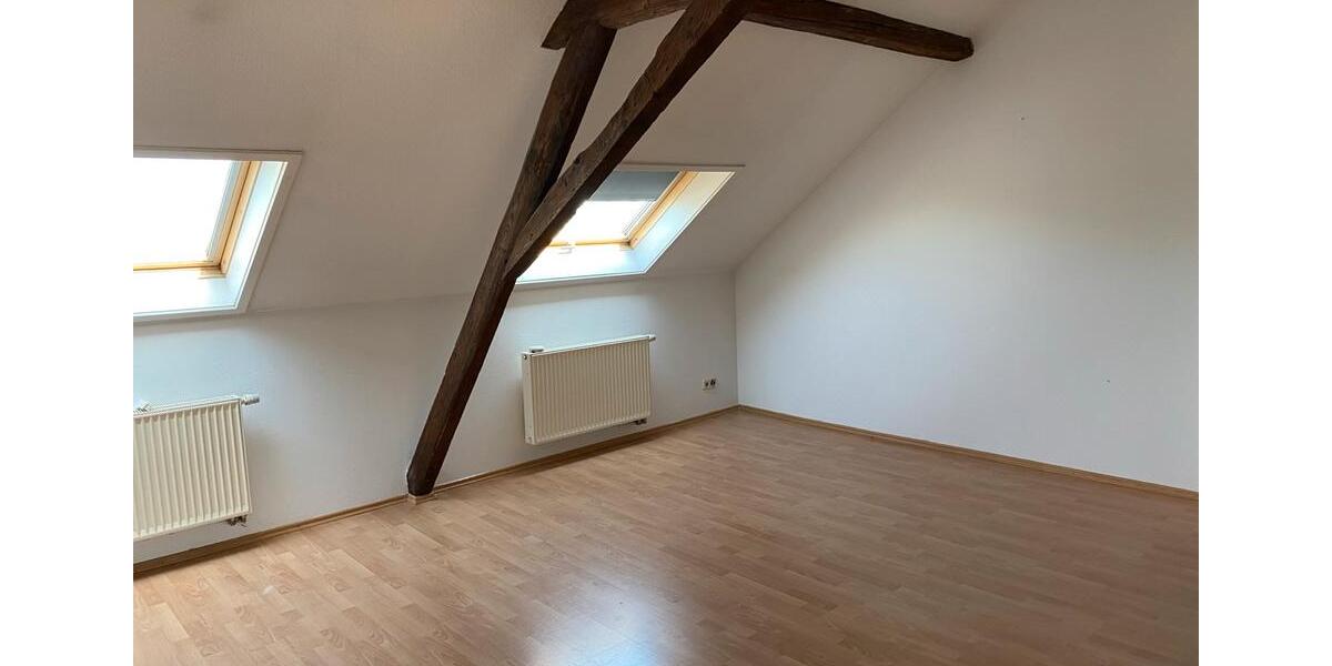 Dachgeschoßwohnung Neuwied - 4 Zimmer, 87 m&sup2;, 950&euro; | Angebot:25614264