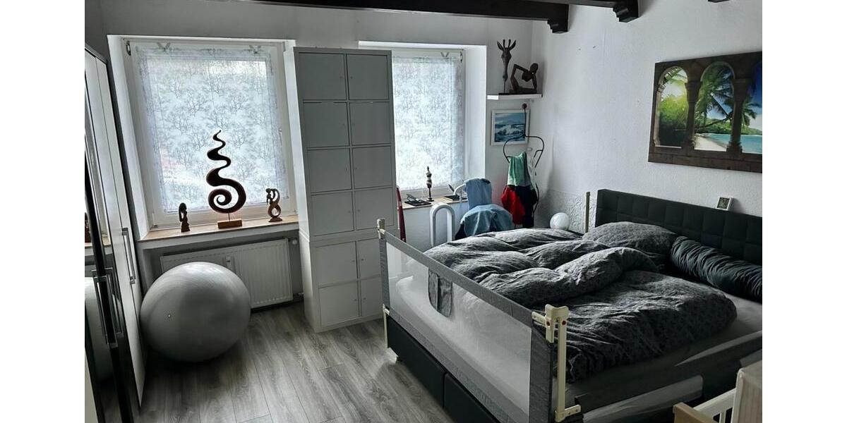 Erdgeschoßwohnung Sprockhövel - 3.5 Zimmer, 95 m&sup2;, 800&euro; | Angebot:25170865