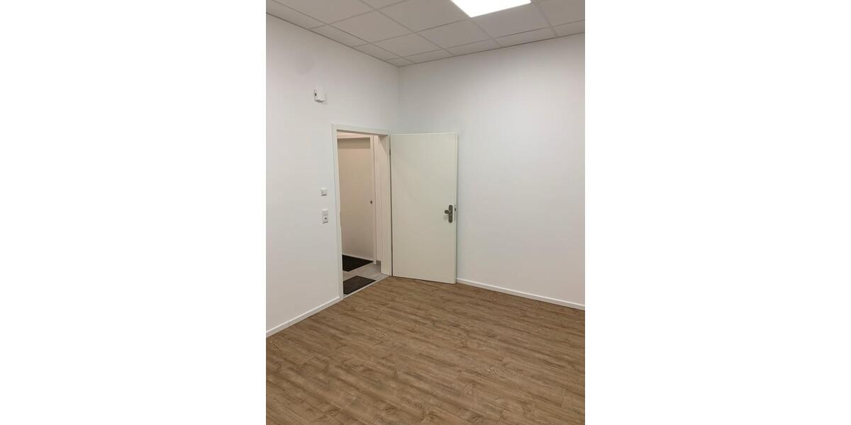 Vermietung BüroräumlichkeitPraxis in Büdingen zimmer