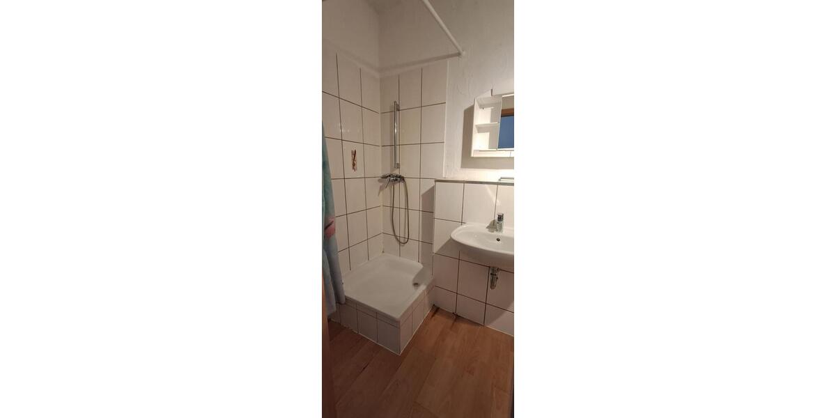 Erdgeschoßwohnung Saarbrücken West - 1 Zimmer, 50 m&sup2;, 500&euro; | Angebot:24507840