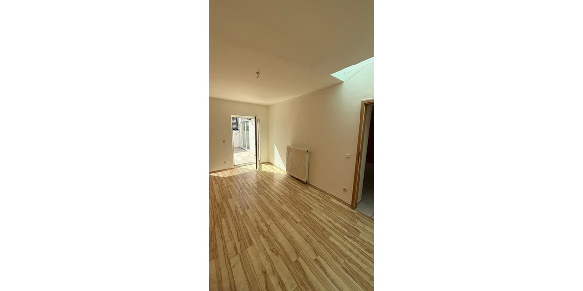 Etagenwohnung Bergisch Gladbach - 3 Zimmer, 70 m&sup2;, 780&euro; | Angebot:25723675