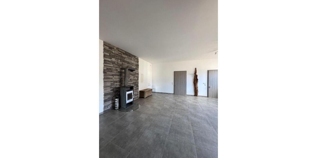 Erdgeschoßwohnung Gemünden am Main - 3 Zimmer, 110 m&sup2;, 900&euro; | Angebot:26440981