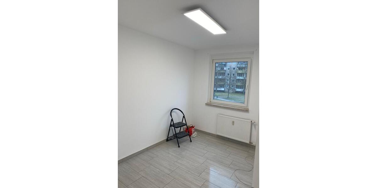 Biete 75 qm Mietwohnung in 98597 Breitungen (Werra) 4 zimmer