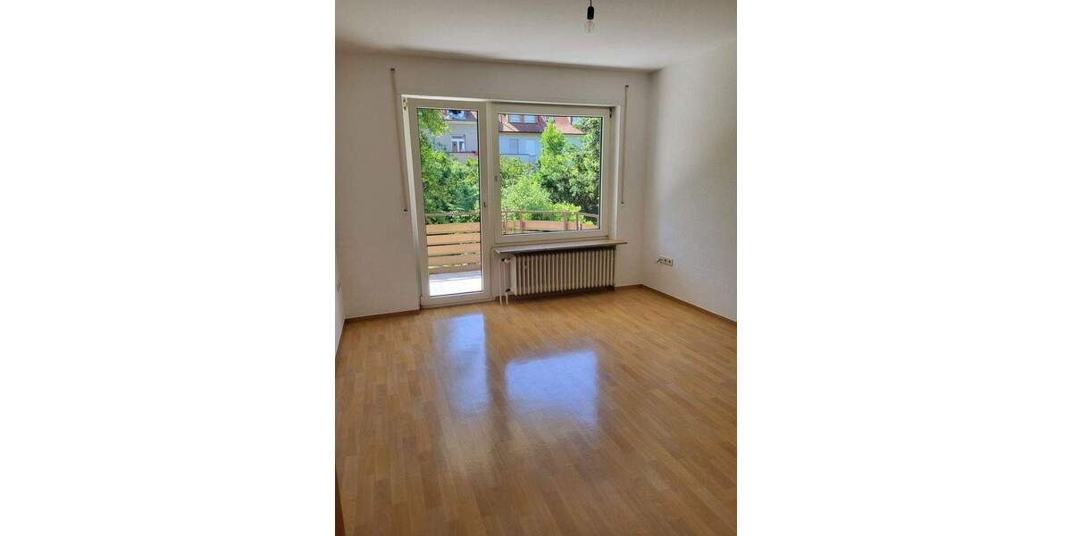 Schwanenstraße: Schnuckelige Wohnung mit Balkon im Hochparterre 1 zimmer