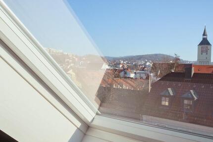 Über den Dächern: Exklusive, voll Möblierte 4-Zimmer Wohnung 4 zimmer