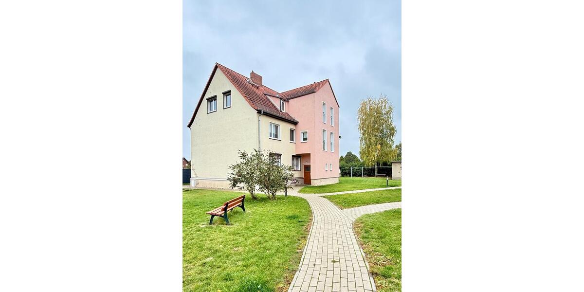 Etagenwohnung Südliches Anhalt - 2 Zimmer, 61 m&sup2;, 366&euro; | Angebot:23645823