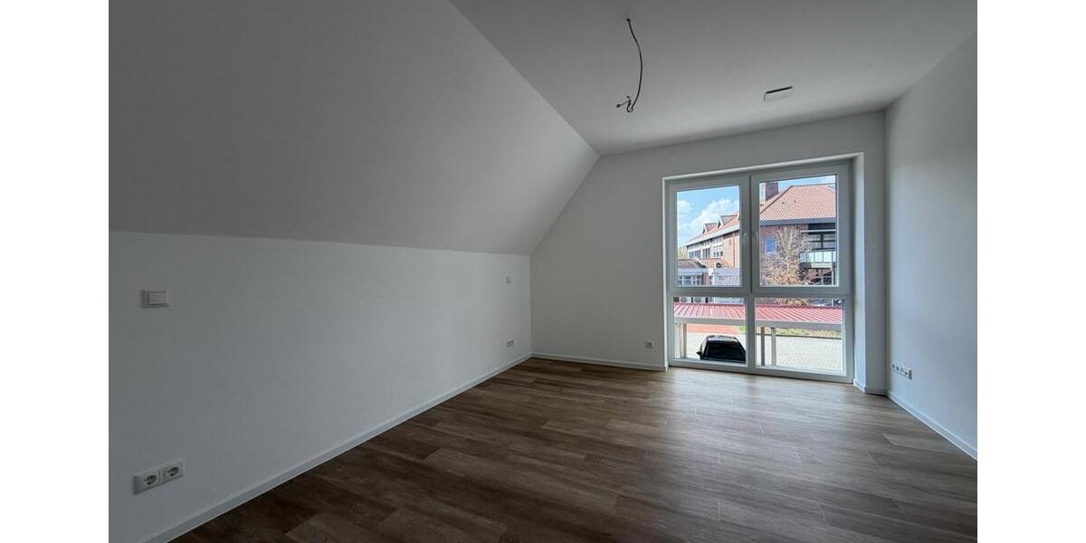 Etagenwohnung Rhauderfehn - 3 Zimmer, 95 m&sup2;, 1.100&euro; | Angebot:26177654