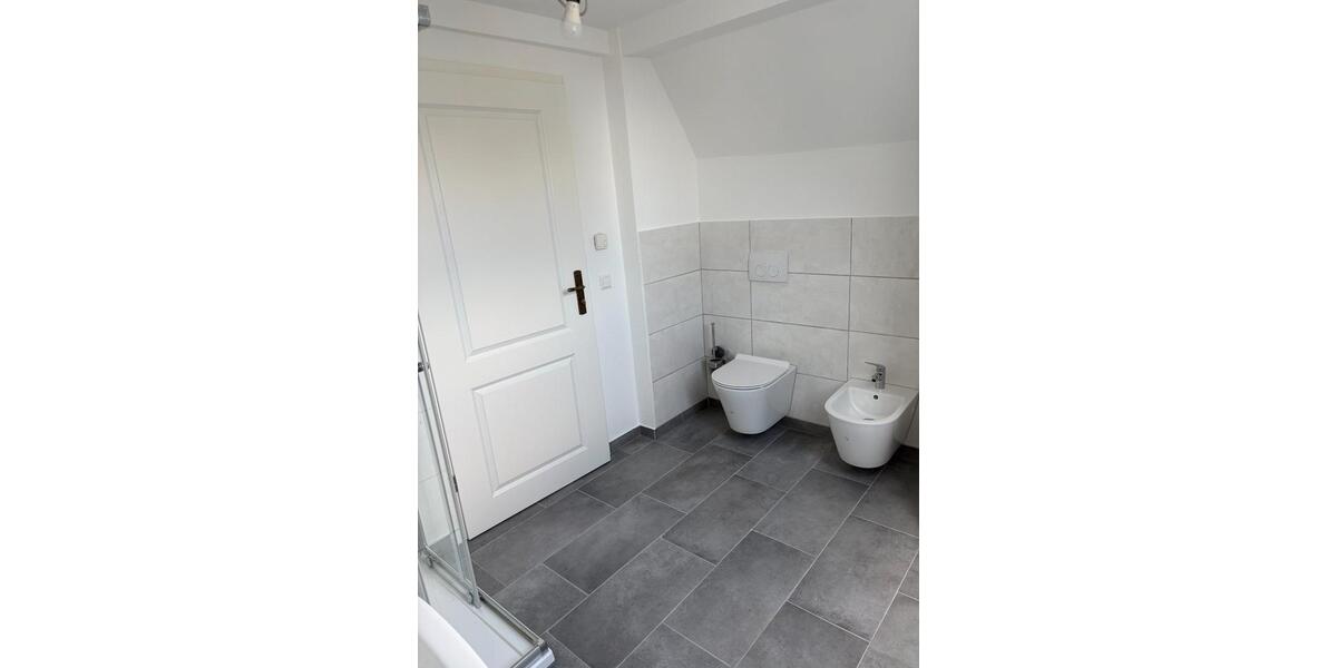 Etagenwohnung Bad Buchau - 4 Zimmer, 110 m&sup2;, 960&euro; | Angebot:25893590