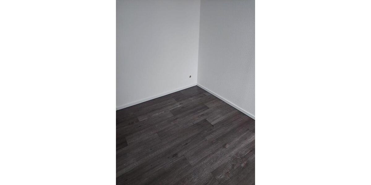 Erdgeschoßwohnung Stadtoldendorf - 3 Zimmer, 83 m&sup2;, 430&euro; | Angebot:25906125